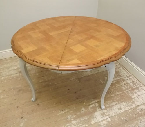 vintage french round table